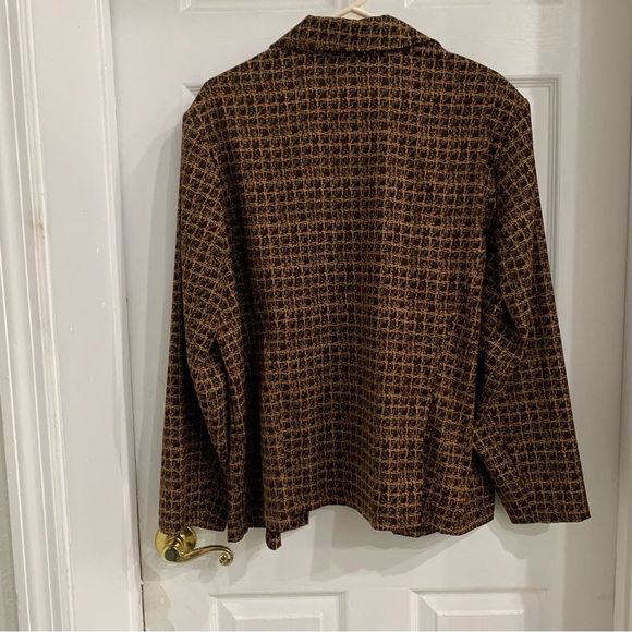 Bundle of two womens tops, see pics for sizes - Picture 12 of 12